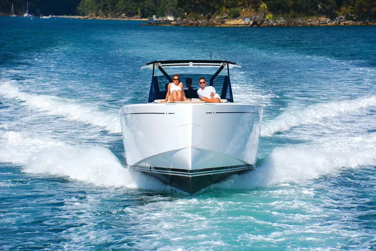 Fresh Approach to Alfresco Afloat – Pardo 43 Review