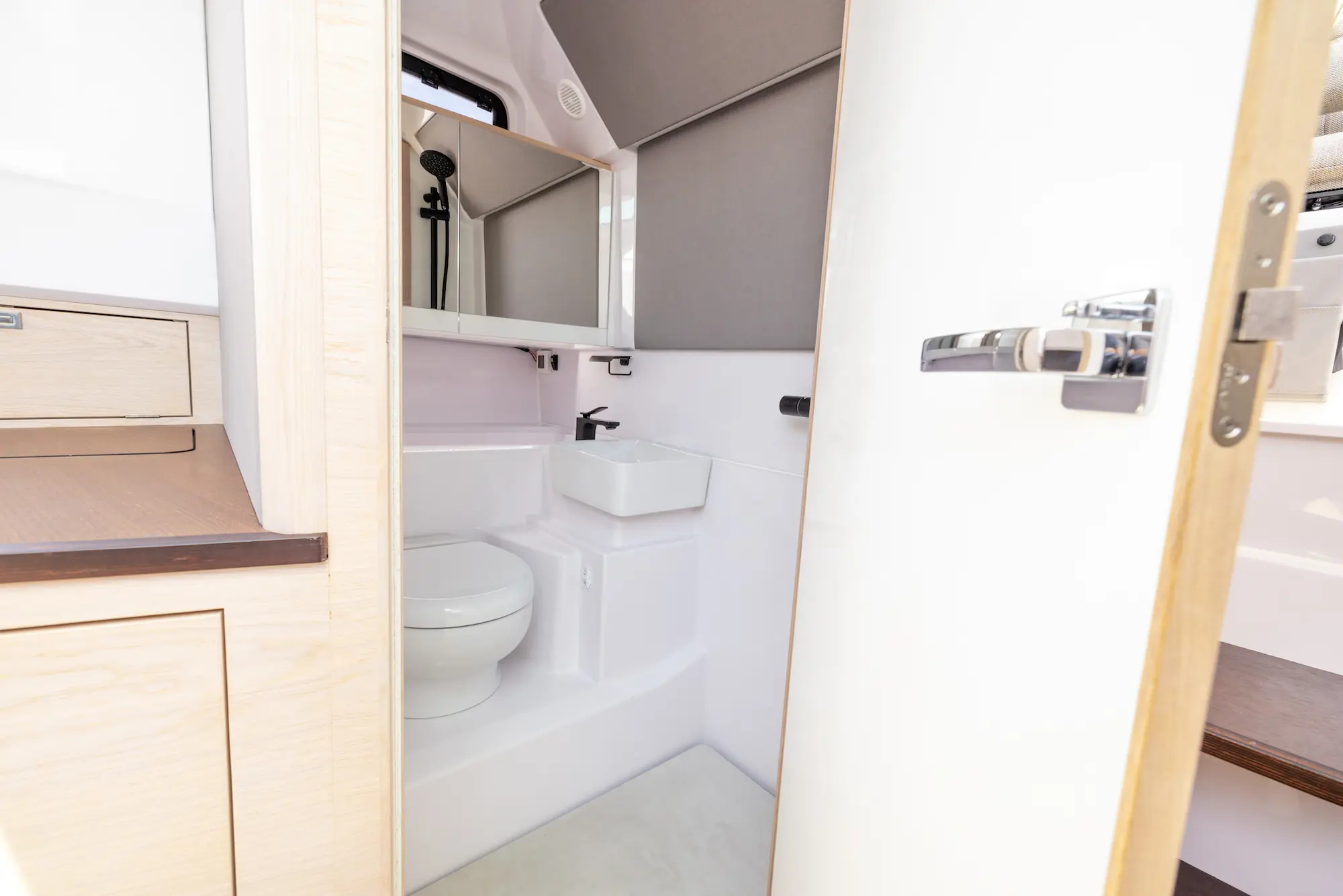 Axopar, Eyachts Australia and New Zealand