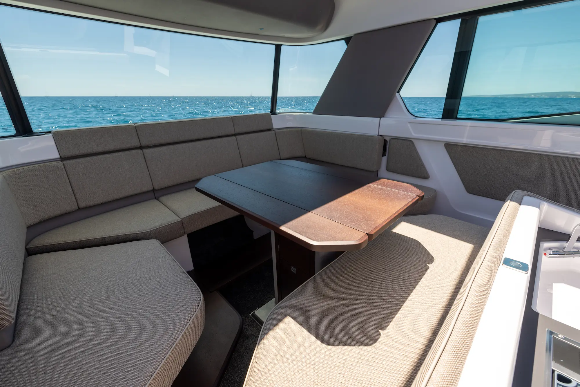 Axopar 45 XC_C4A9190