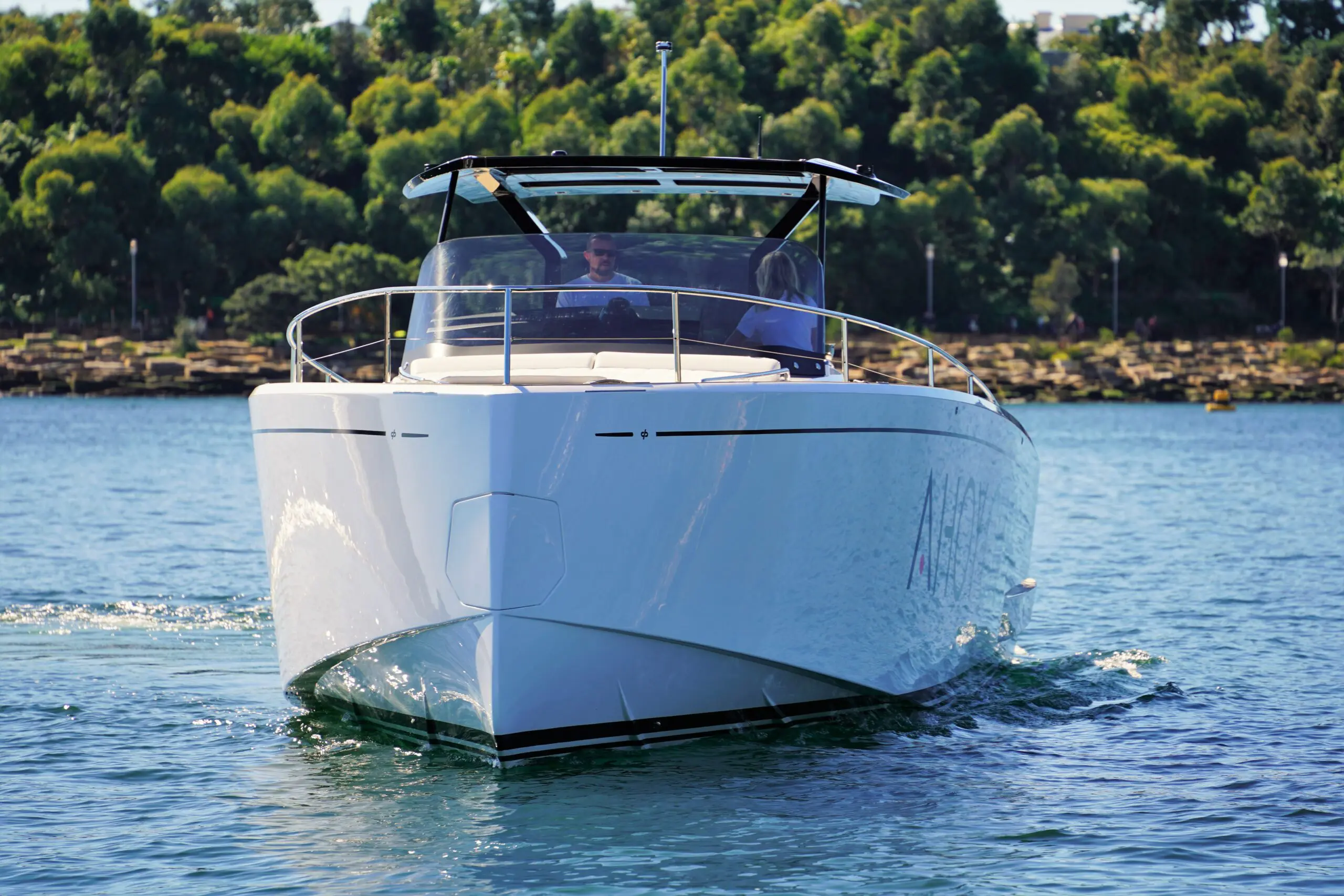 yachts_5098_JeQbOert_E Axopar, Eyachts Australia and New Zealand