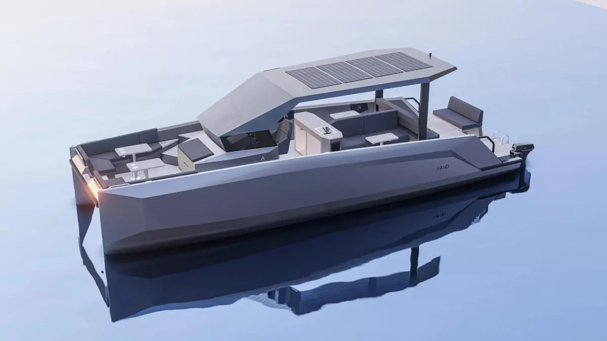 Solara - Medium5 Brabus Shadow 500 Australia 30ft speed boat