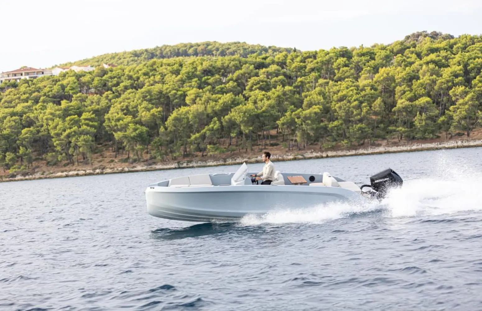 54 sundowners on the axopar Bow