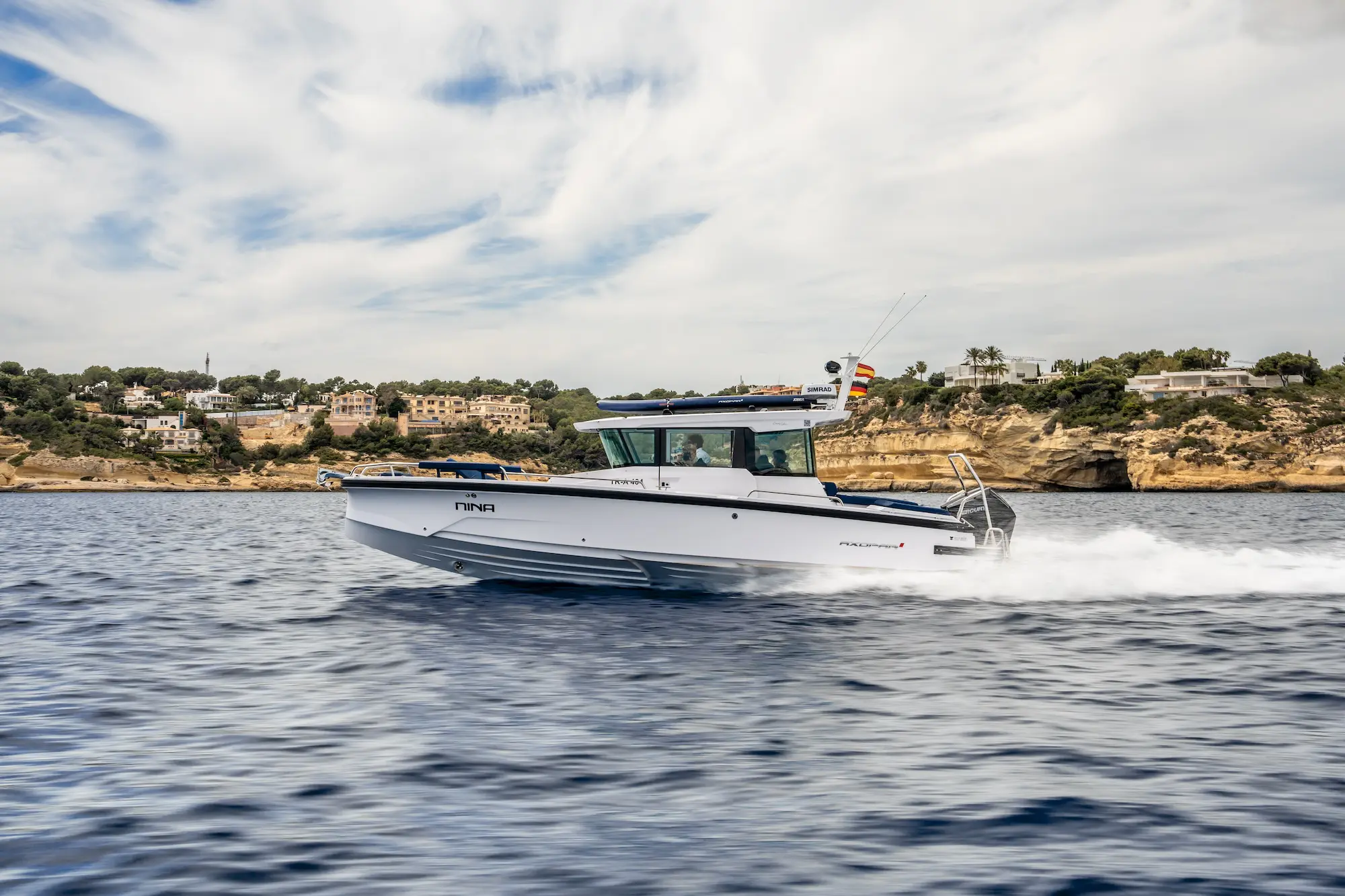 Axopar 29 Cross Cabin