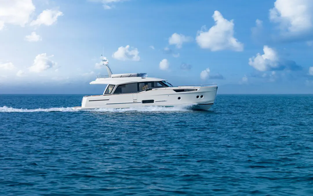 Greenline 48 Fly Hybrid