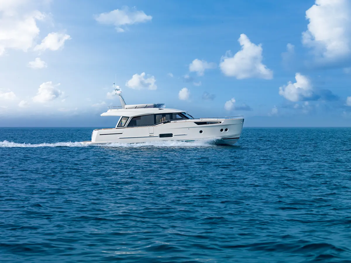 Greenline 48, Eyachts Australia and New Zealand