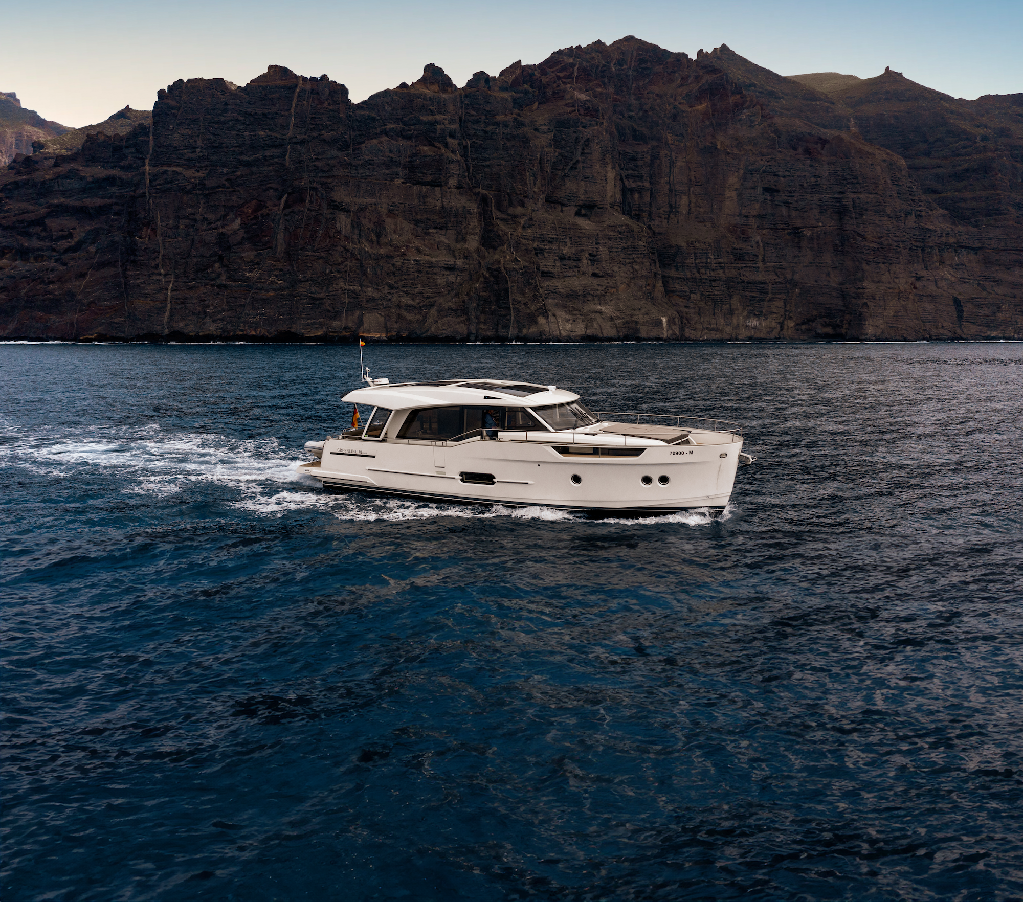 Greenline, Eyachts Australia and New Zealand