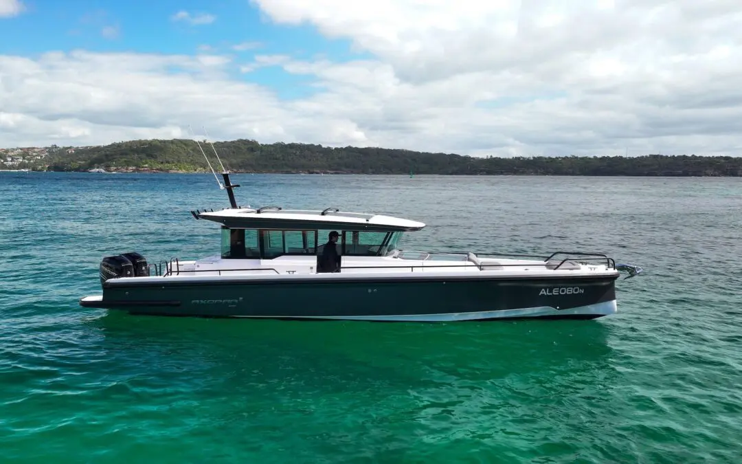 Axopar 37 Cross Cabin