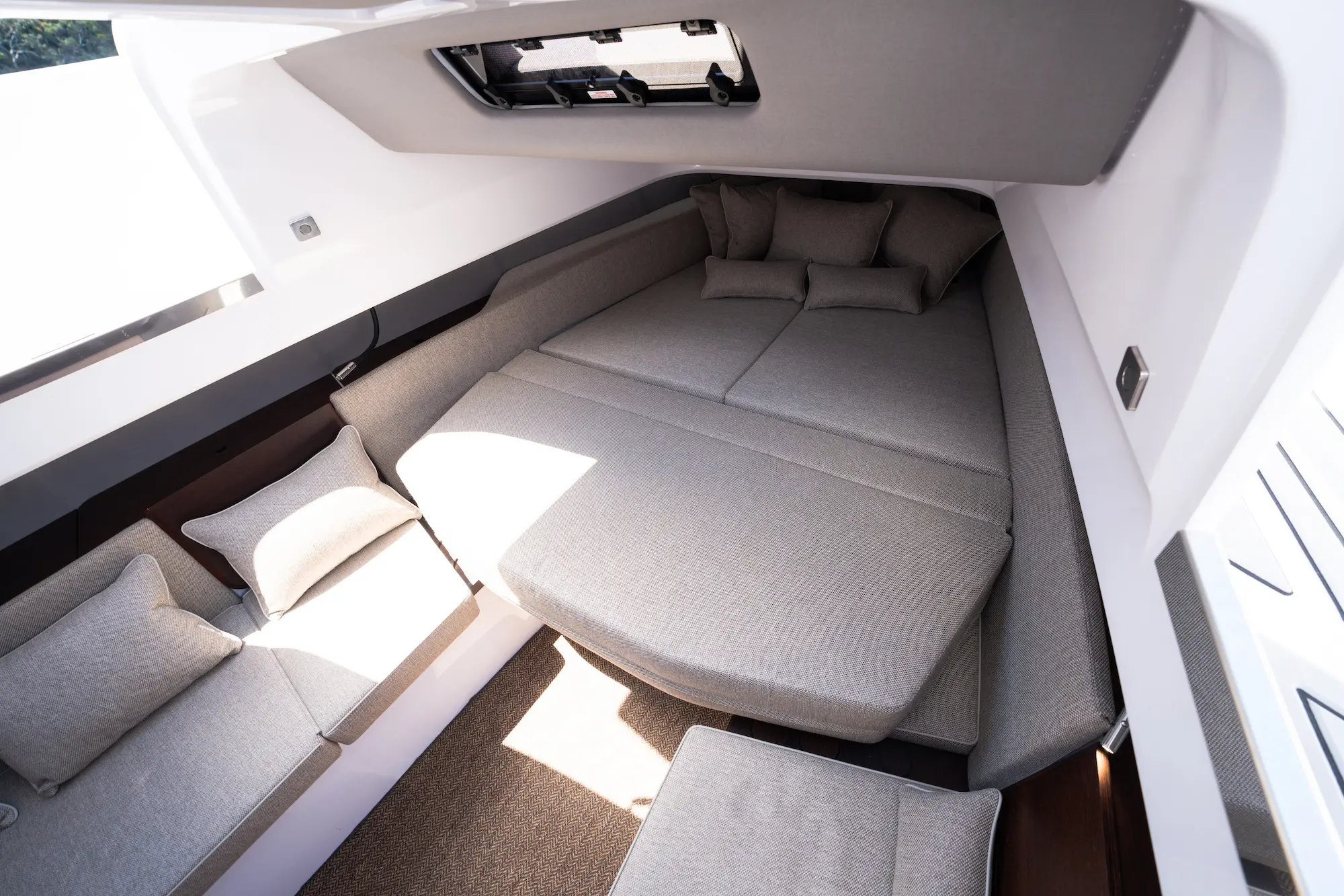 Greenline, Eyachts Australia and New Zealand