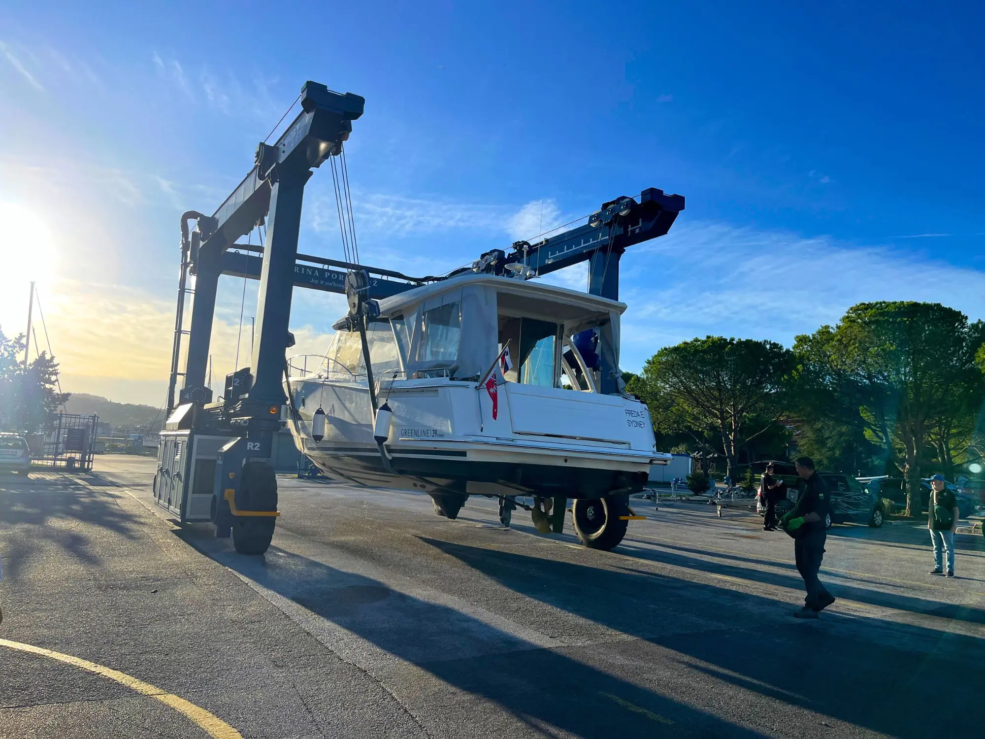 Greenline 48, Eyachts Australia and New Zealand