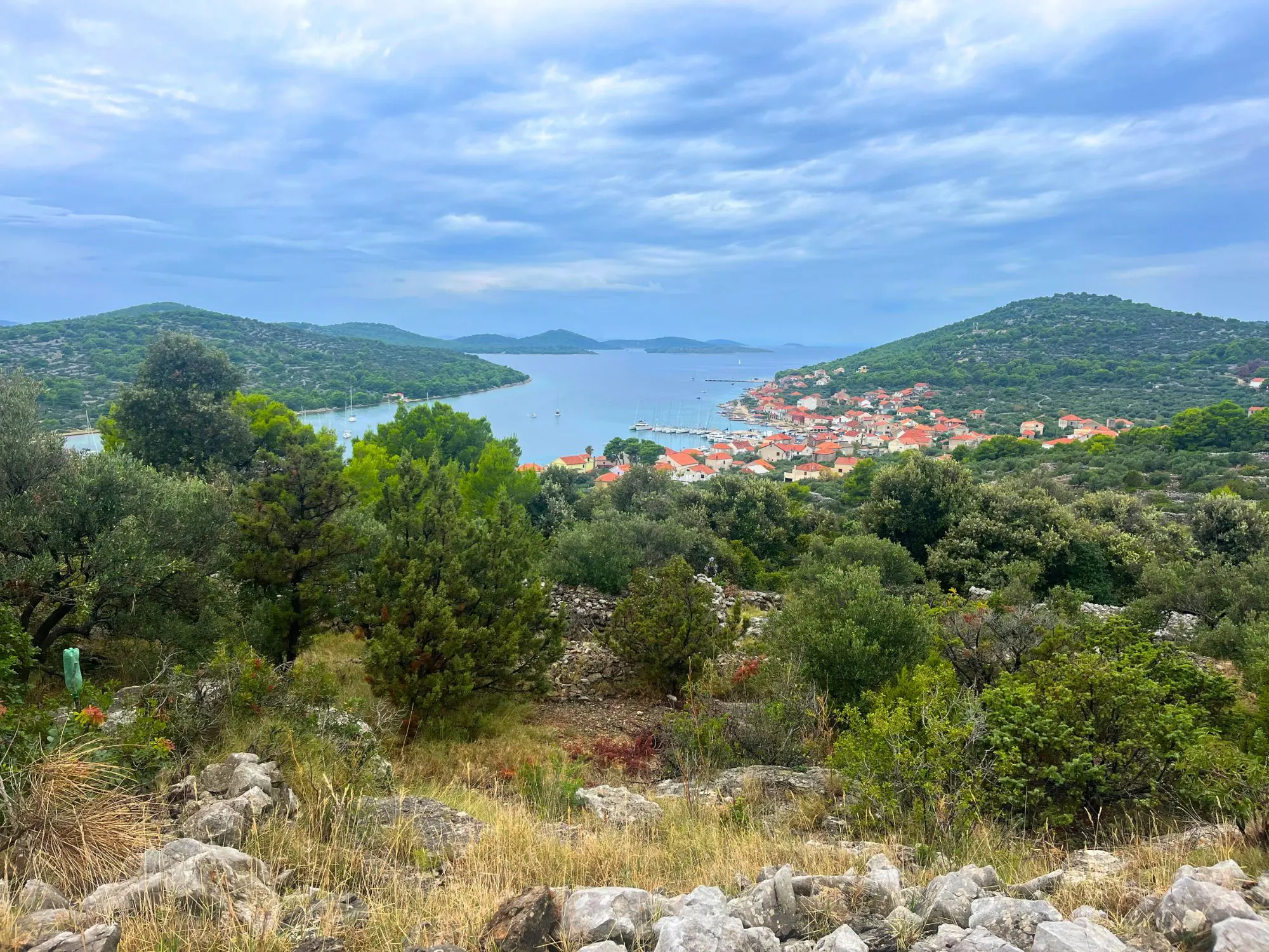 Greenline 48, Eyachts Australia and New Zealand