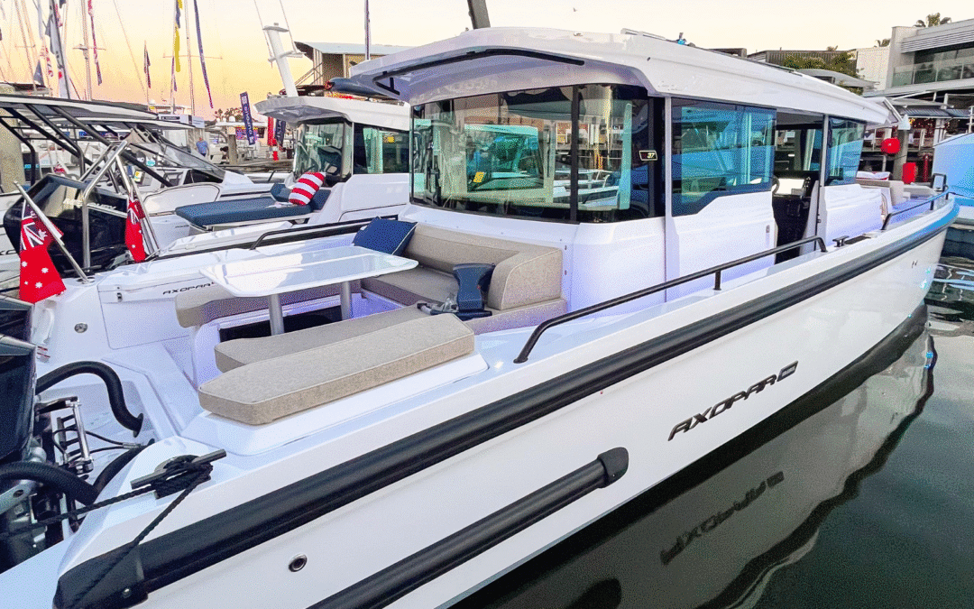 Axopar 37 Cross Cabin