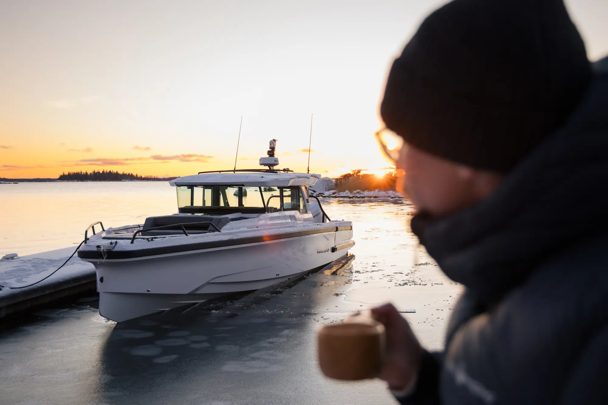 Axopar 38 XC Cross Cabin