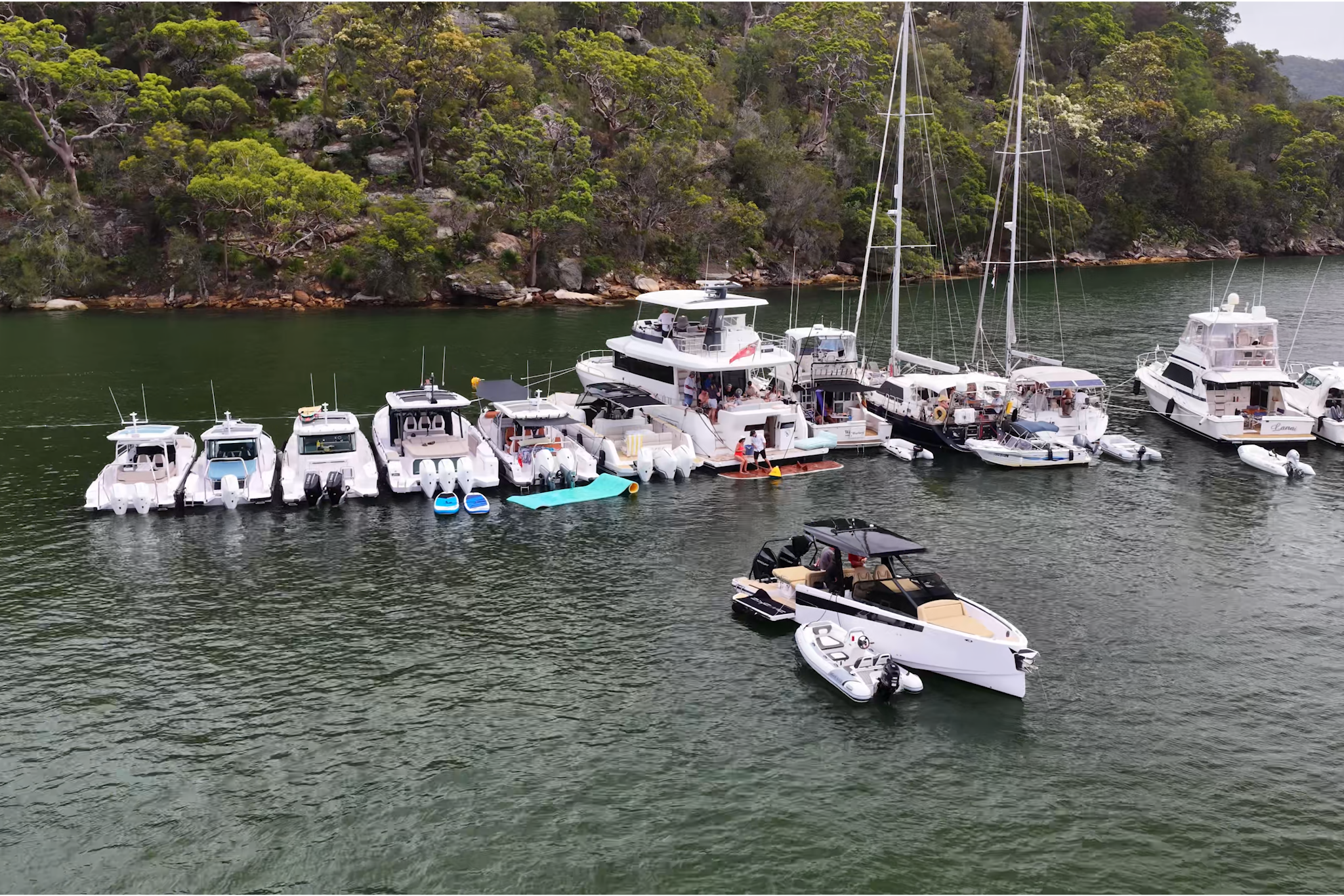 Eyachts Owners Unite at Raft Up 4 Life