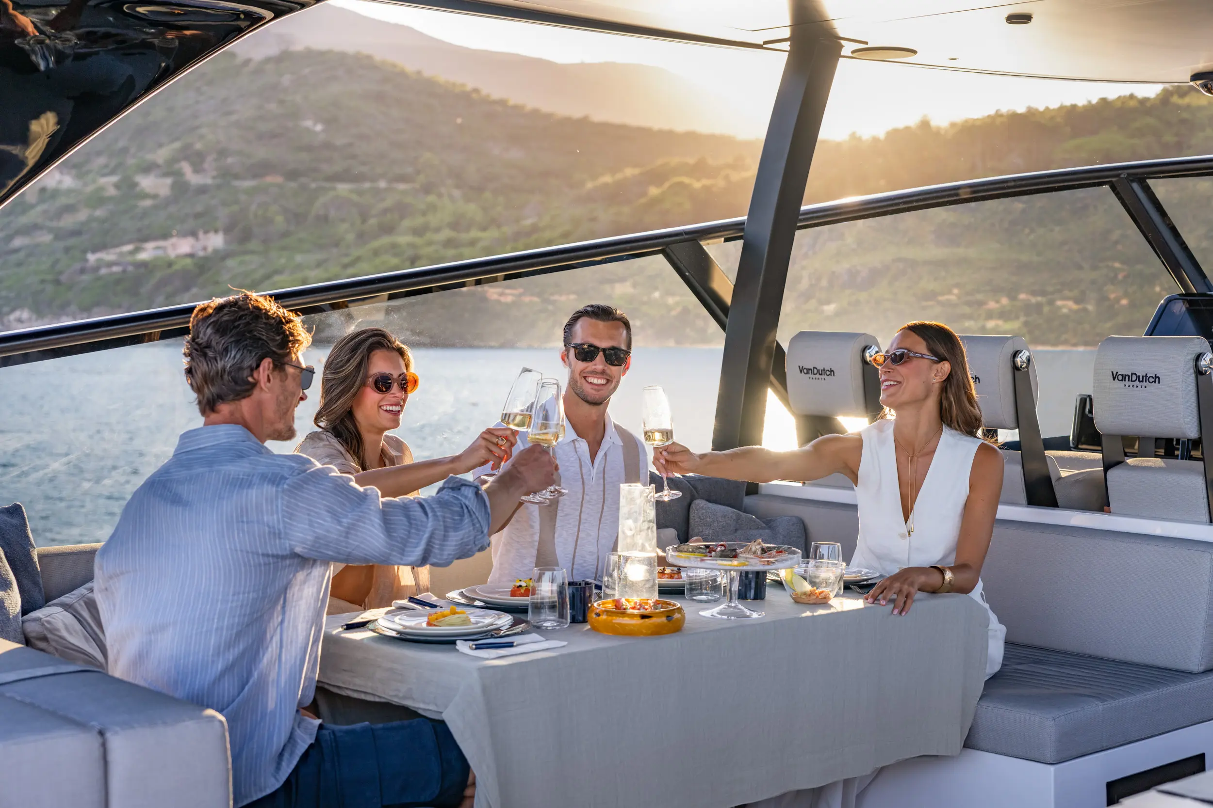 8_Lifestyle_OnBoard Axopar 28 Review: Whale Watching