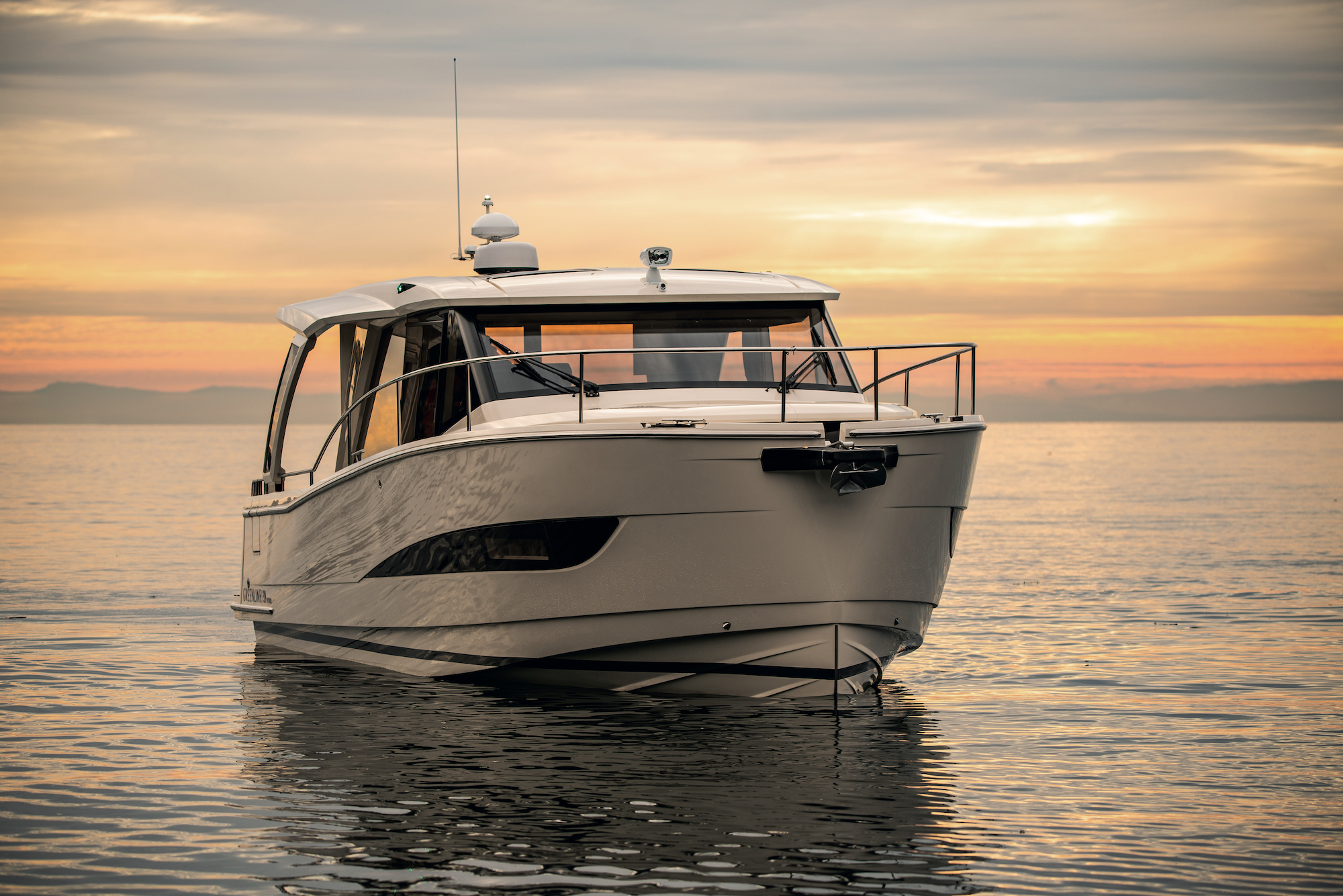 Greenline 39 evening sun front view Greenline, Eyachts Australia and New Zealand