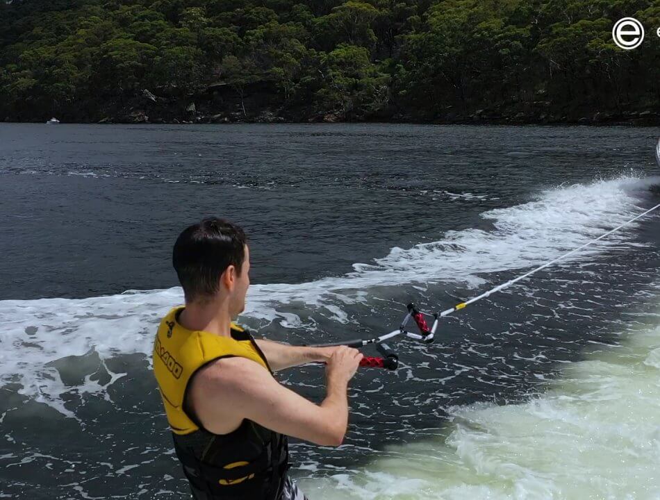 wakeboard-behind-950x720