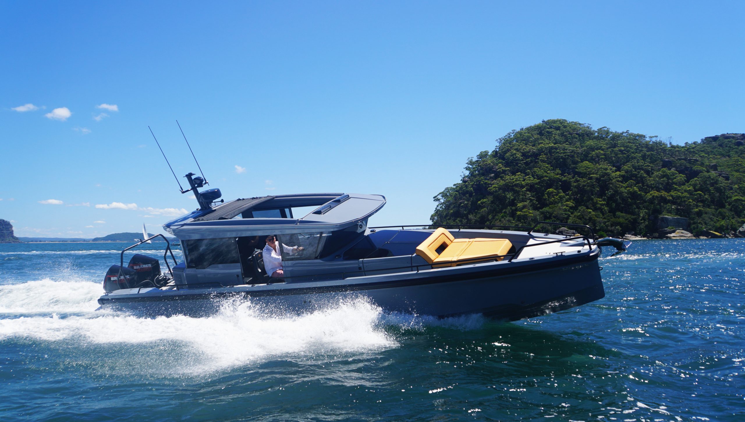 Eyachts-BRABUS-Shadow-900-XC-DSC00751