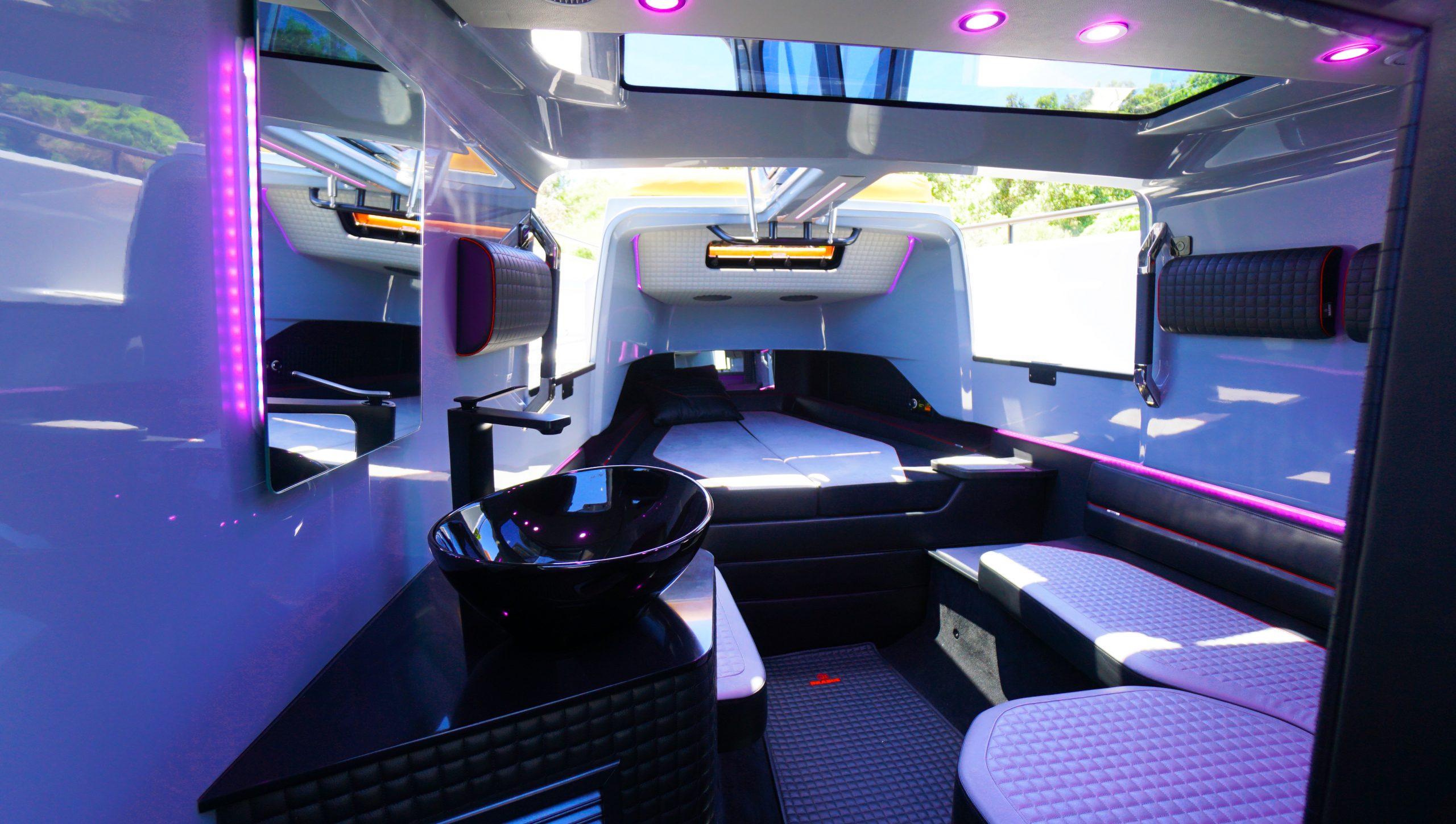 Eyachts-BRABUS-Shadow-900-XC-DSC01368