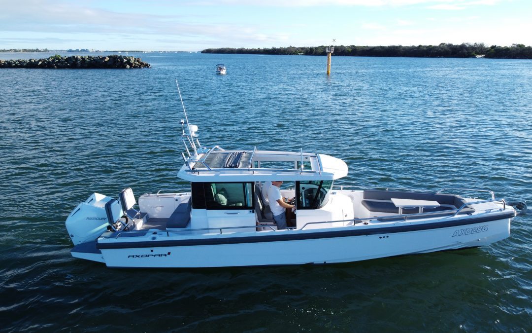 Axopar 28 Cabin