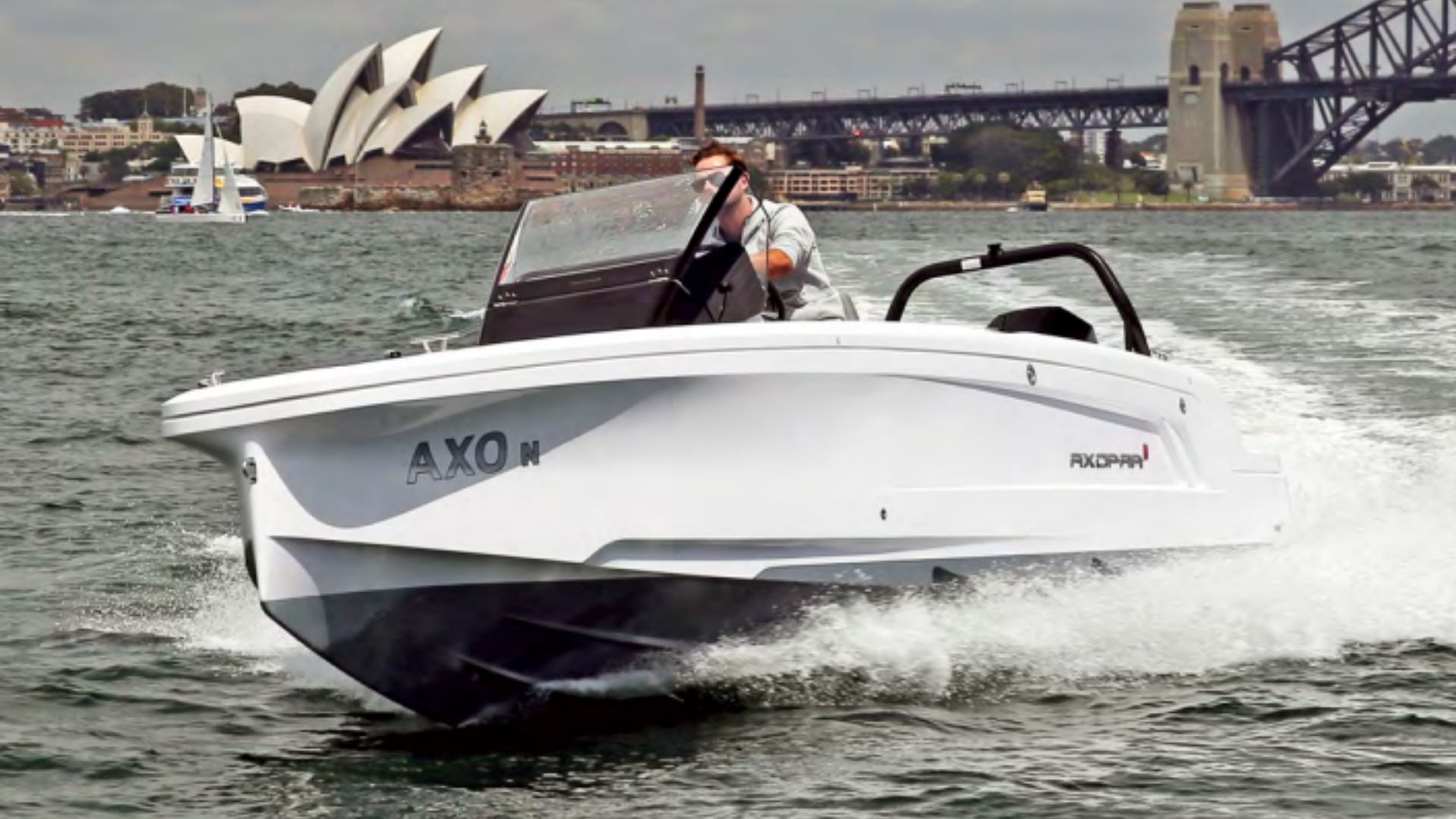 Untitled design (55) Axopar 22 Offshore