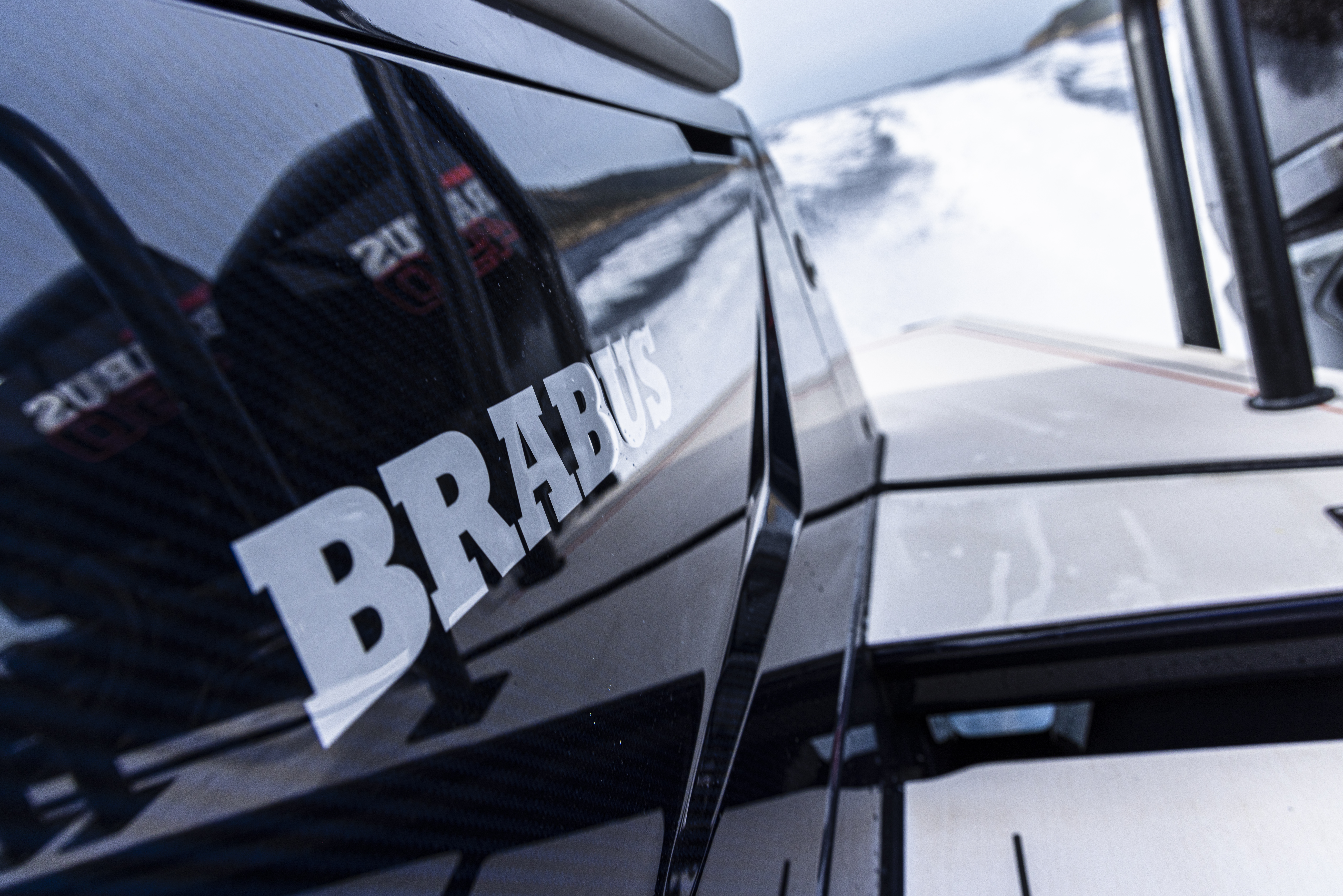 BRABUS_Shadow_900_Deep Blue (8)