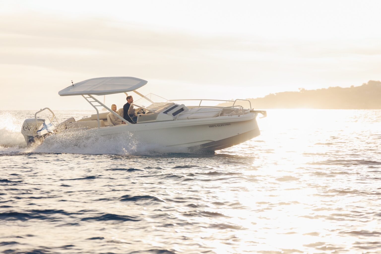 AX/E 25 Review Axopar's New Electric Sport Boat