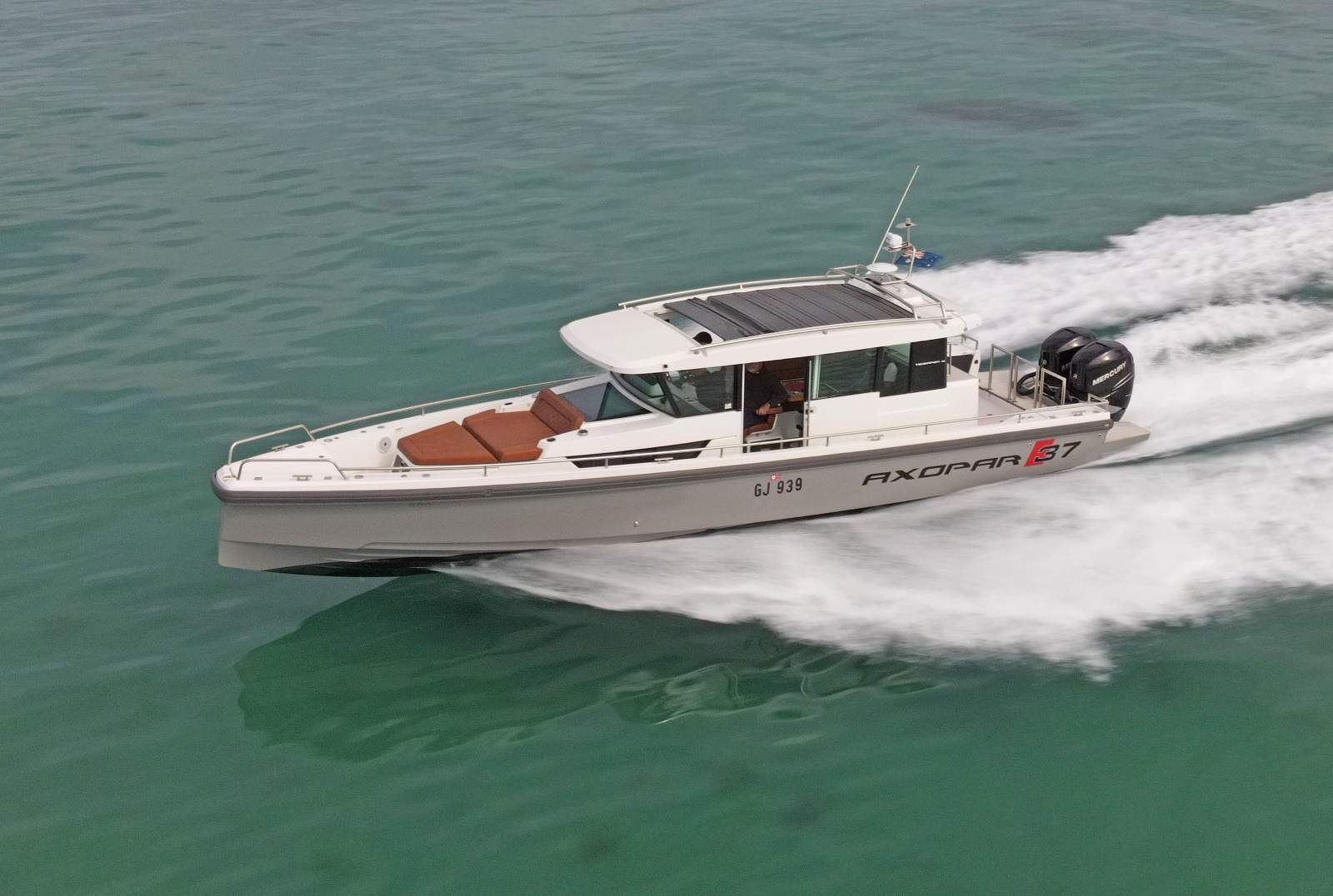 Axopar 37 X Sun Top Side View