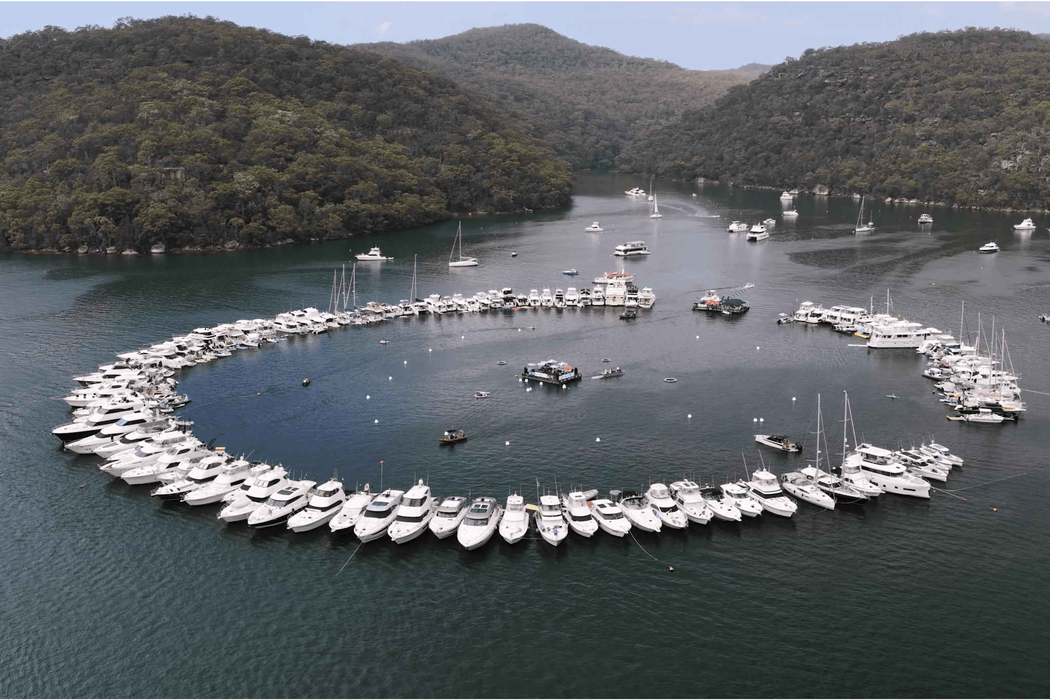 Eyachts reel.00_00_33_24.Still009