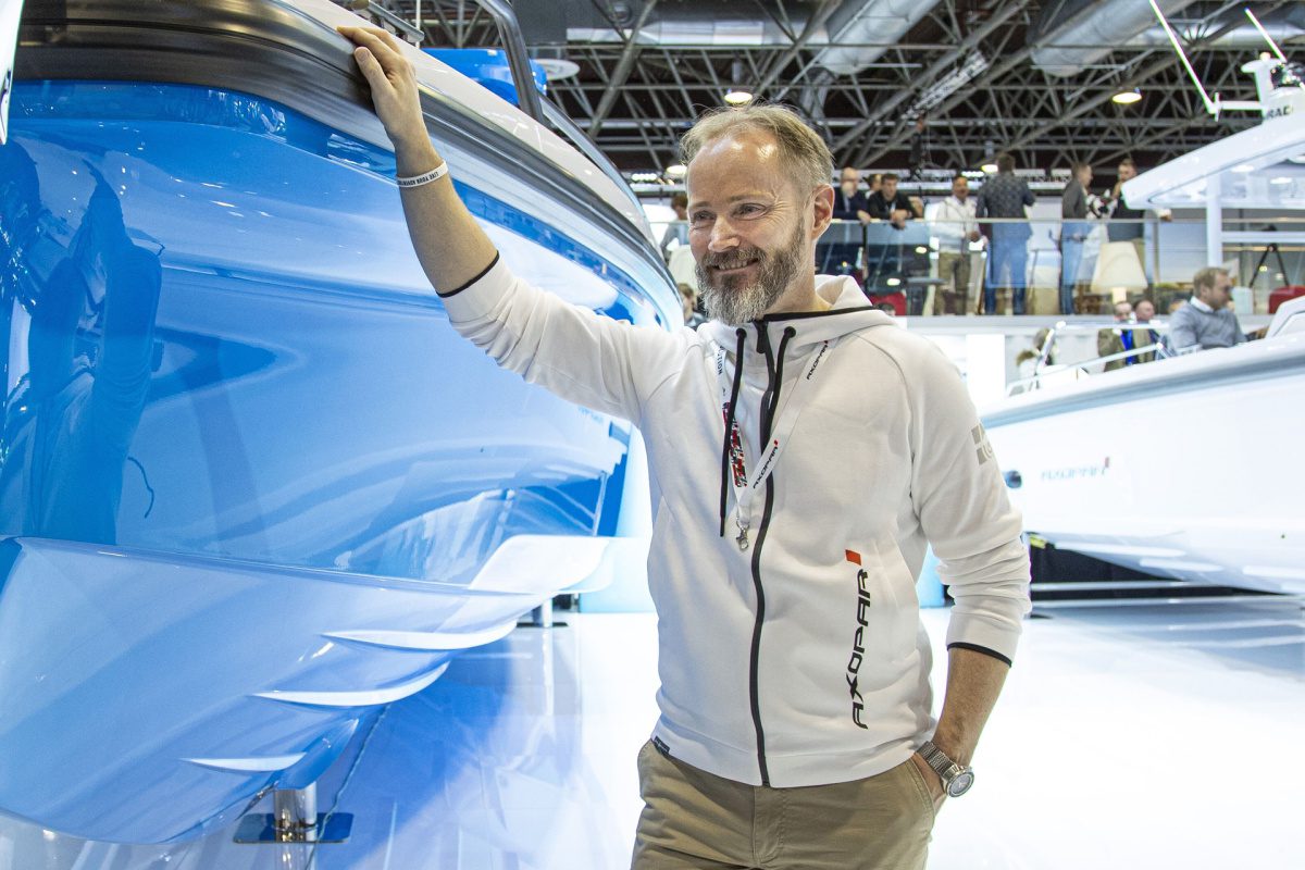 IBI-News-Janne-Interview-2020__ScaleWidthWzEyMDBd