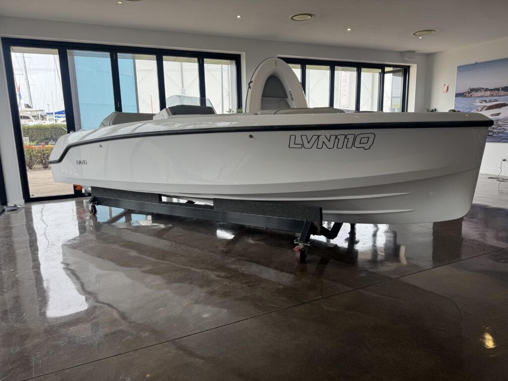 Boat Image
