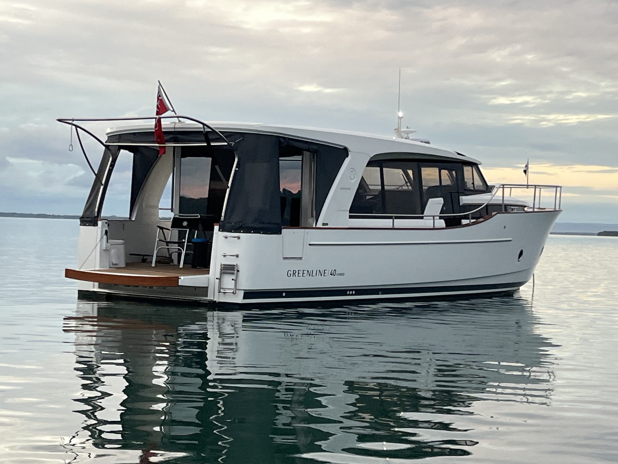 Greenline 40 Hybrid Review: A Real Owner’s Experience