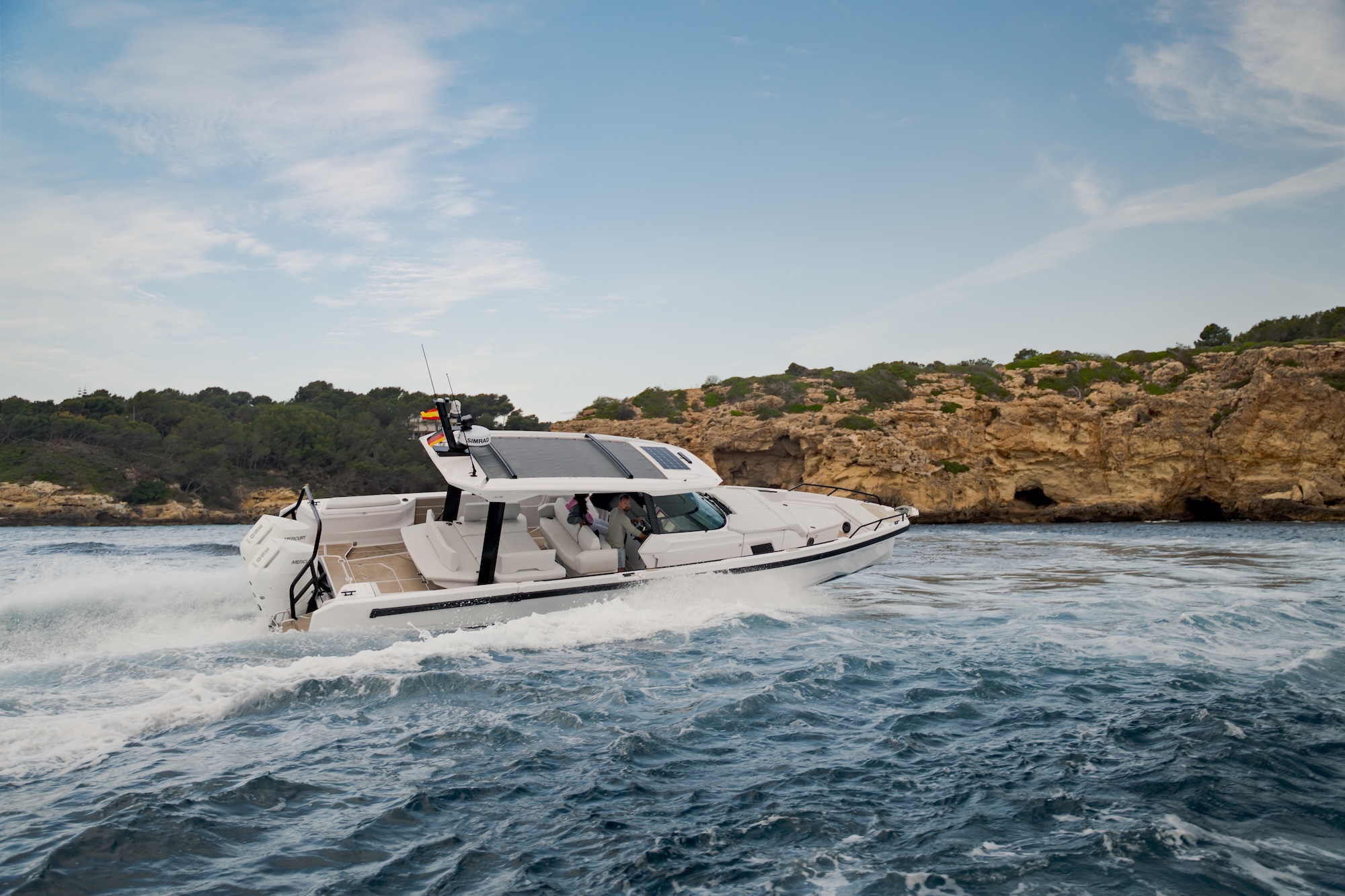 Axopar, Eyachts Australia and New Zealand