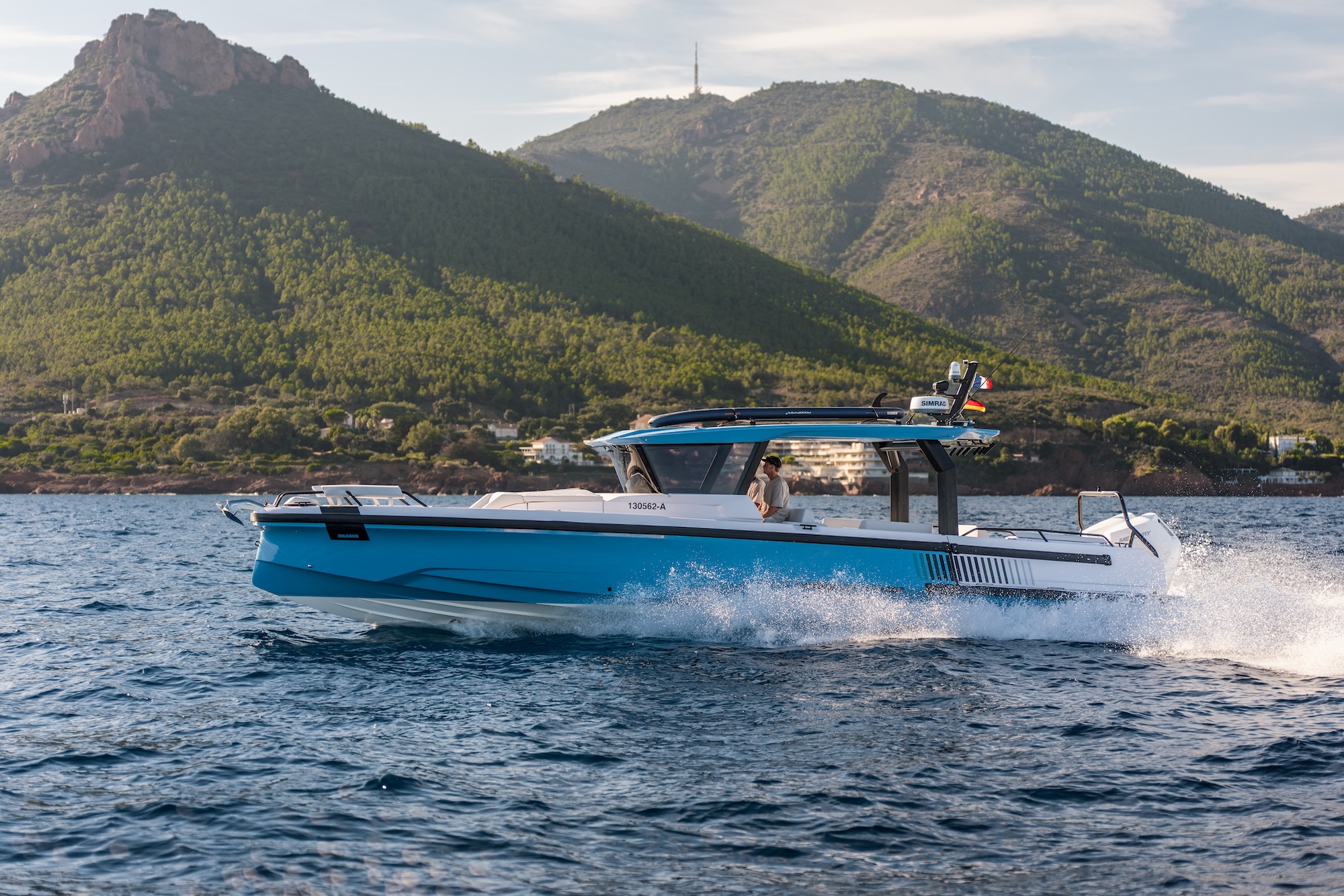 Axopar 37 Surf Australia
