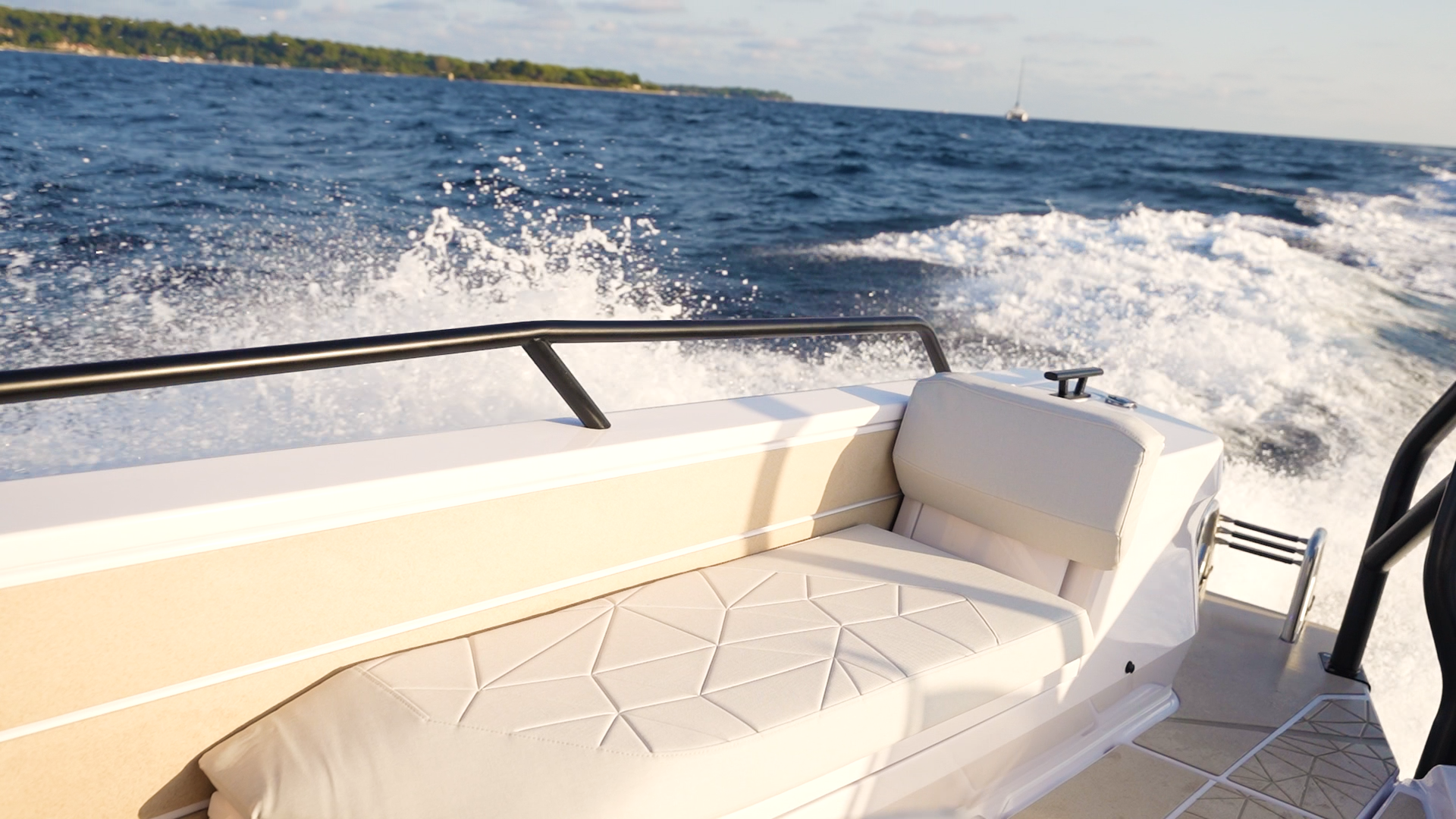 Test drive.00_03_13_13.Still029 Axopar 28 Review: Sailor to Powerboat owner