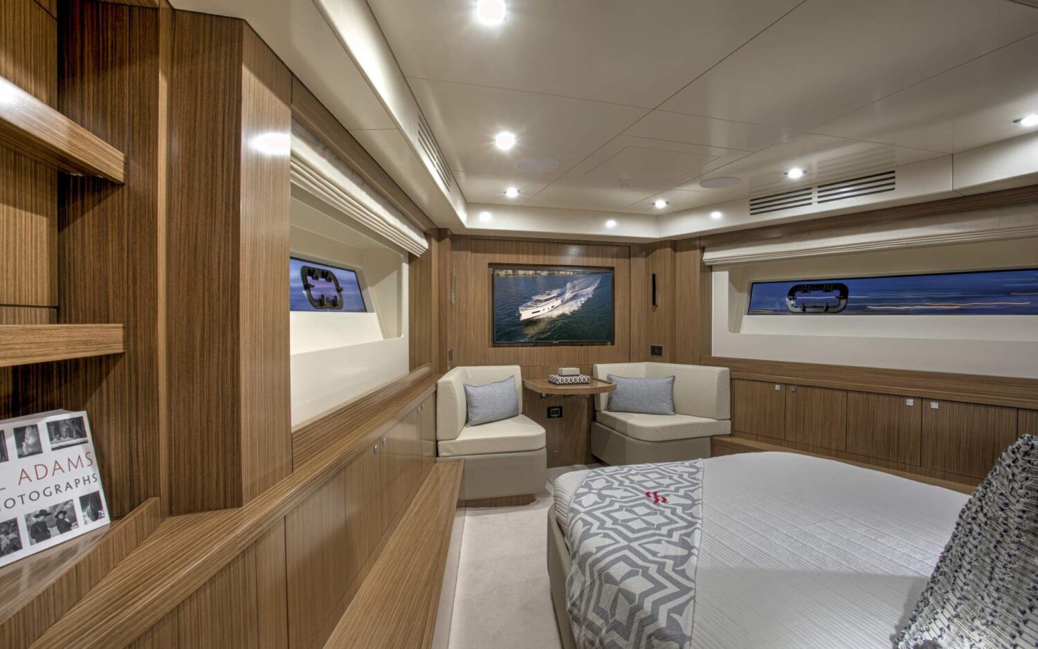 Sirena, Eyachts Australia and New Zealand