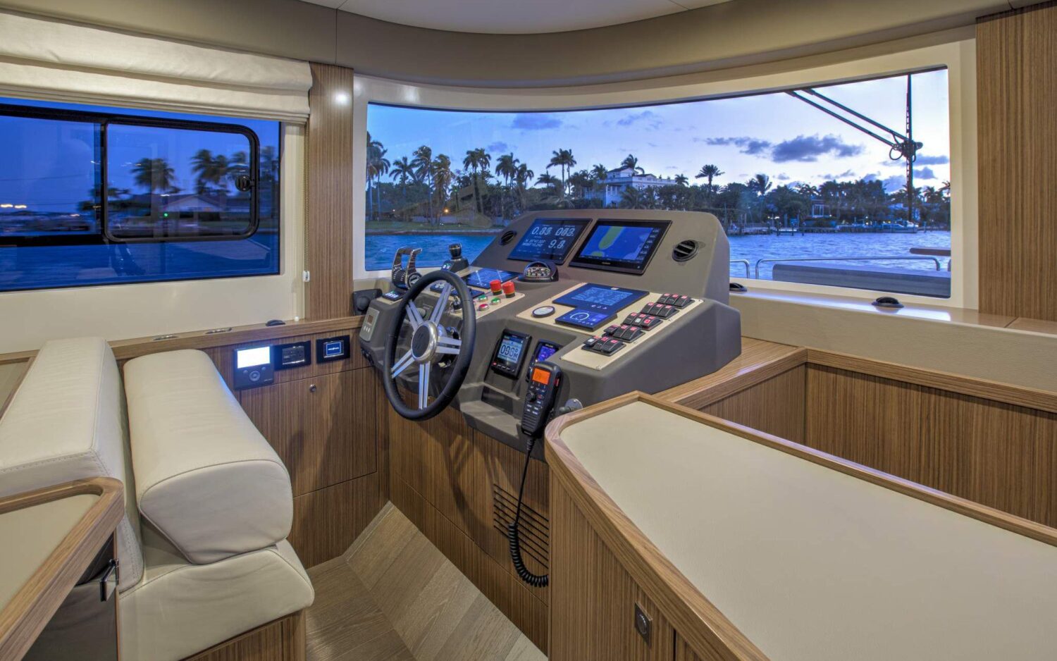 Sirena, Eyachts Australia and New Zealand