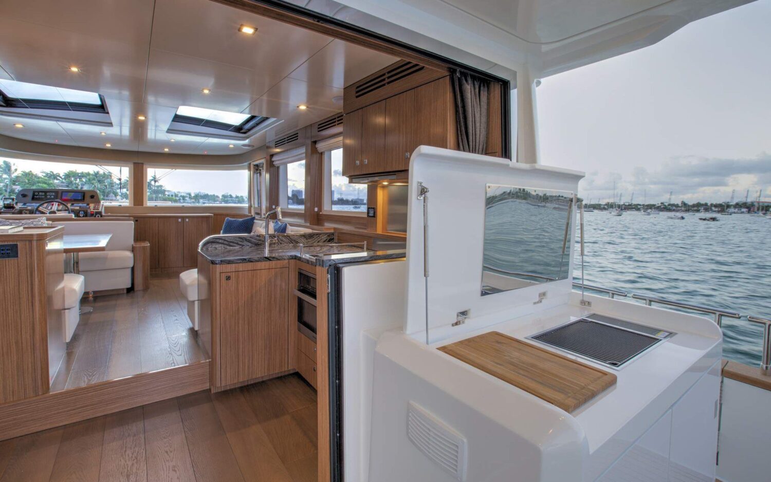 Sirena, Eyachts Australia and New Zealand