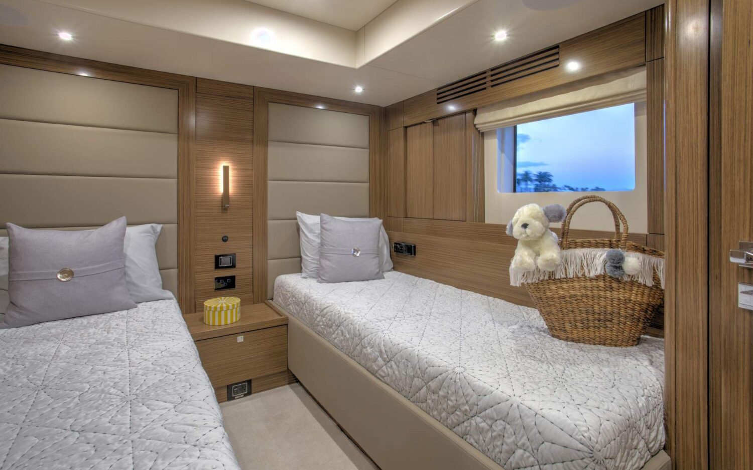 Sirena, Eyachts Australia and New Zealand