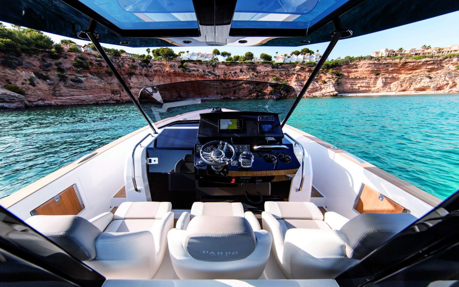 Pardo, Eyachts Australia and New Zealand