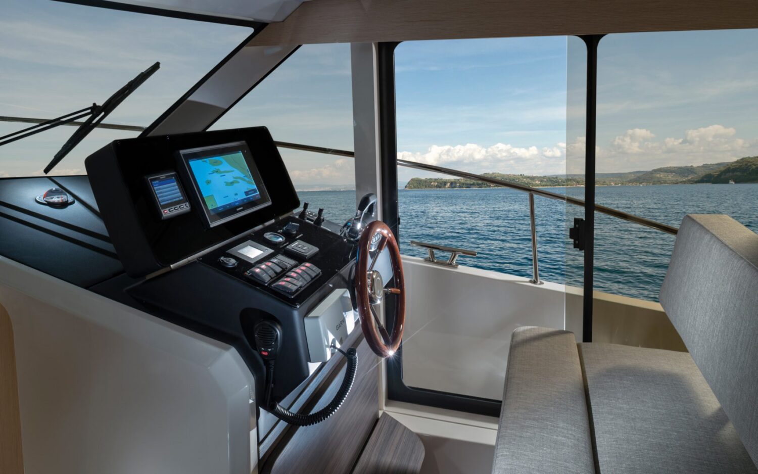 Greenline, Eyachts Australia and New Zealand