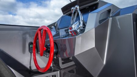 Vanquish, Eyachts Australia and New Zealand