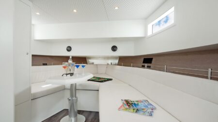 Vanquish, Eyachts Australia and New Zealand