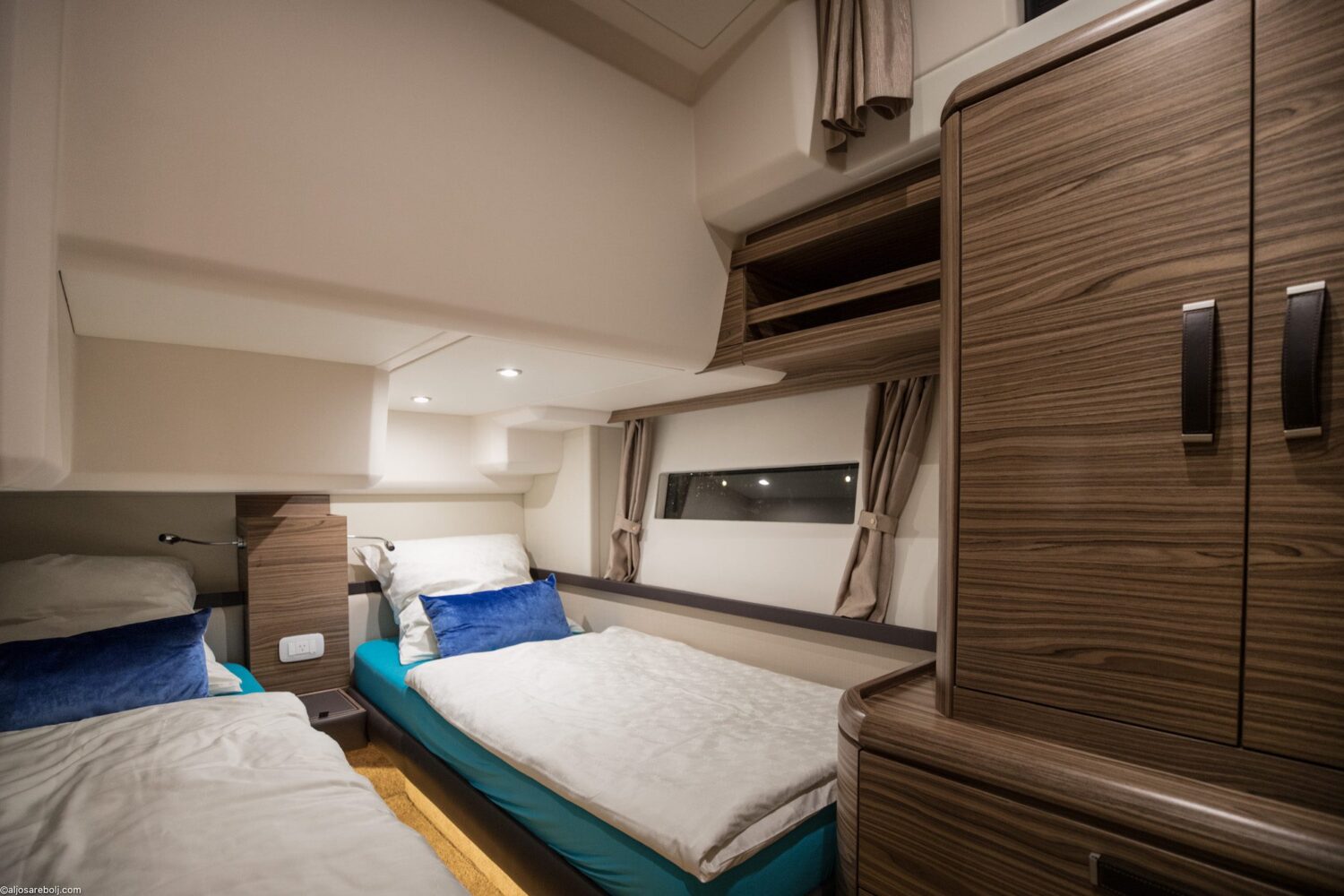 Greenline 48, Eyachts Australia and New Zealand