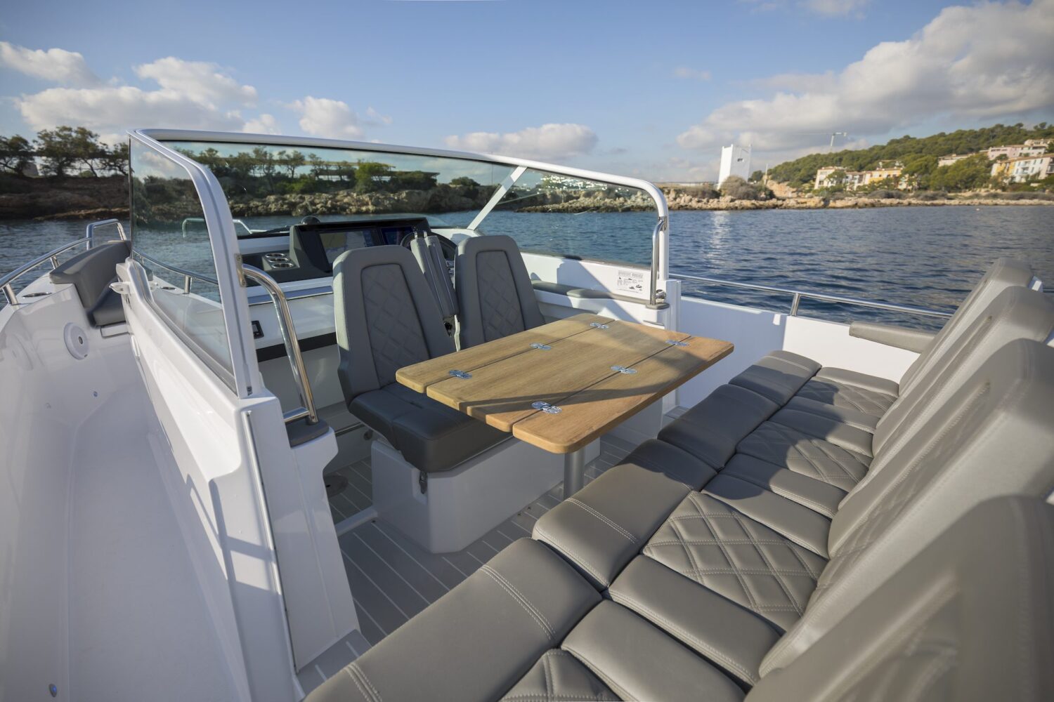 Axopar, Eyachts Australia and New Zealand