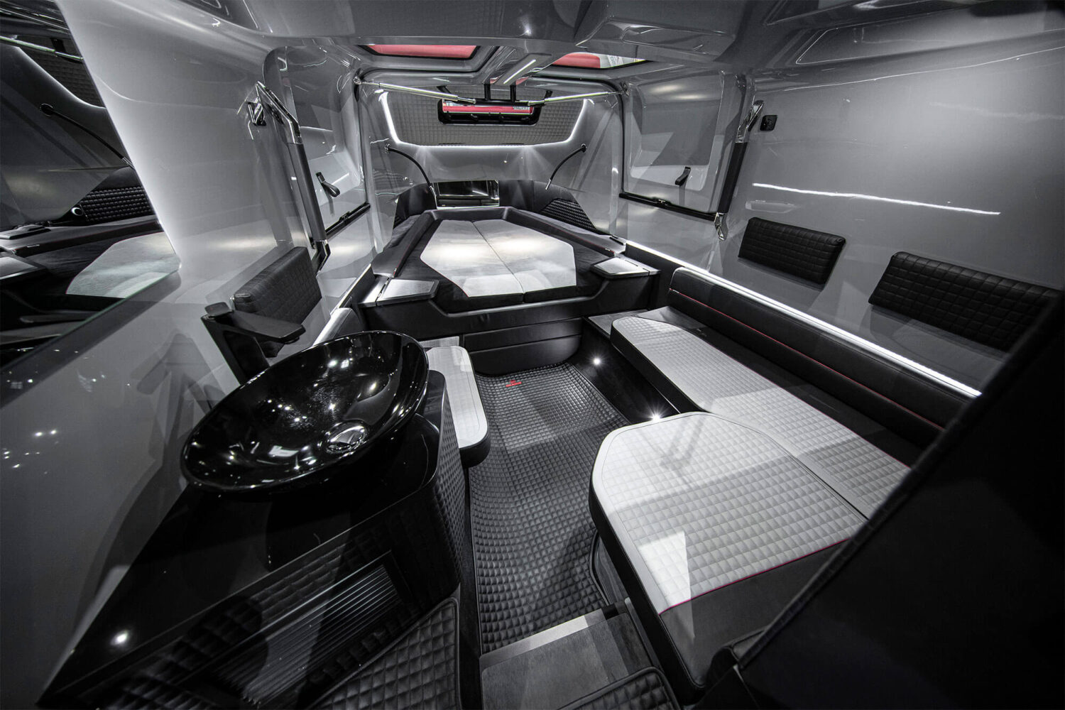 Brabus, Eyachts Australia and New Zealand