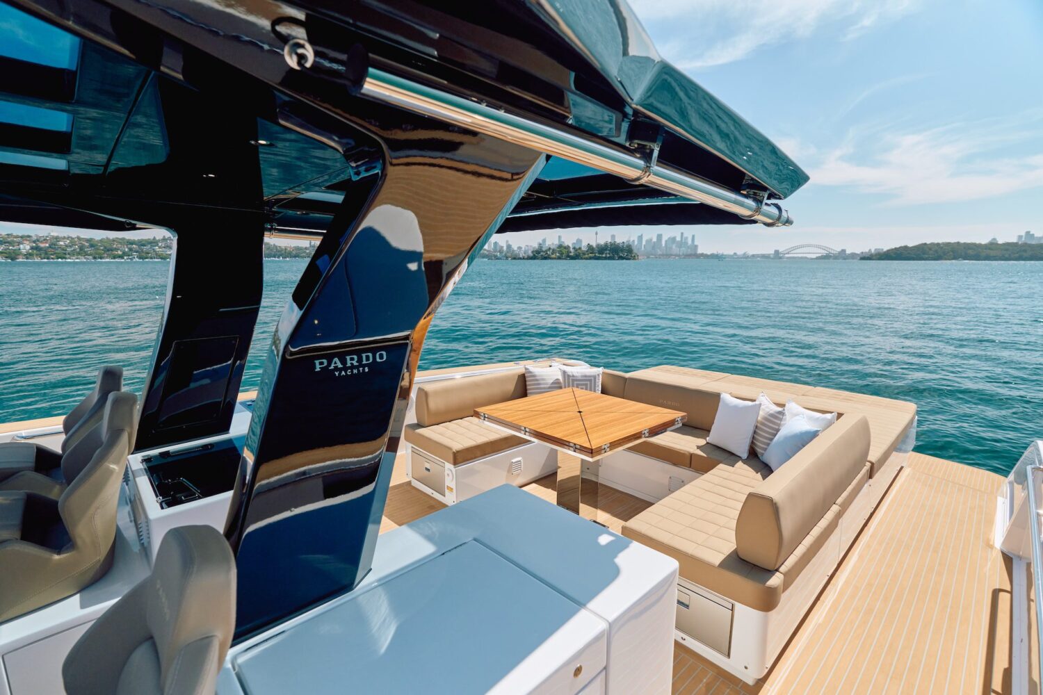 Pardo 50 yacht detail Aft
