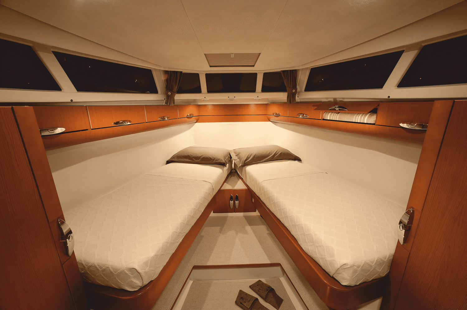 Greenline, Eyachts Australia and New Zealand