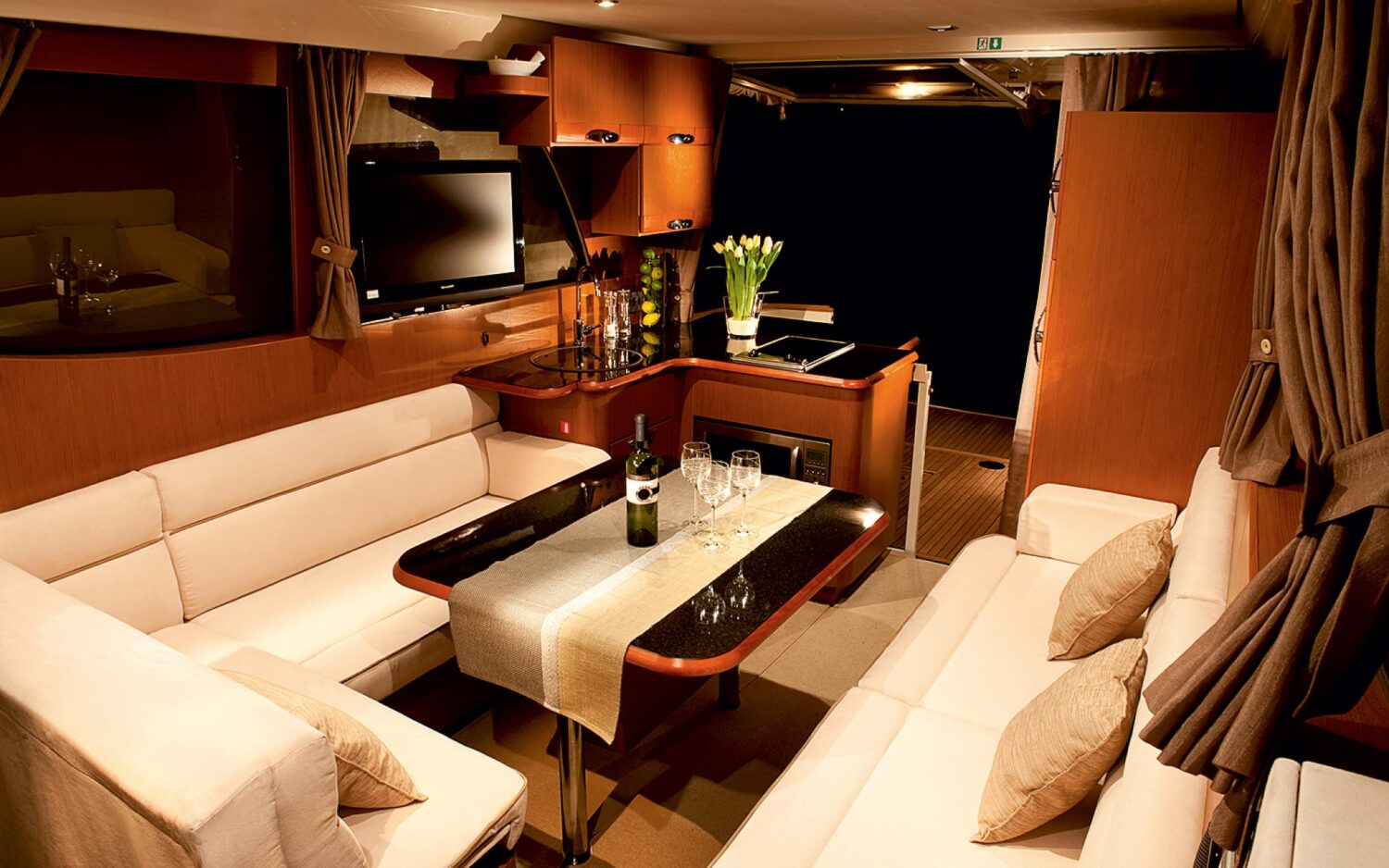 Greenline, Eyachts Australia and New Zealand