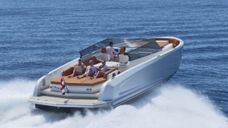 Vanquish, Eyachts Australia and New Zealand