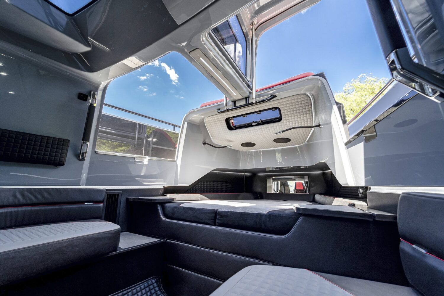 Brabus, Eyachts Australia and New Zealand